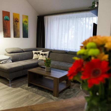 Kikelet Apartman Apartment Szombathely Luaran gambar