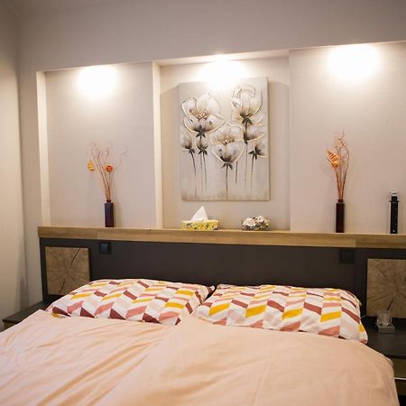 Kikelet Apartman Apartment Szombathely Luaran gambar