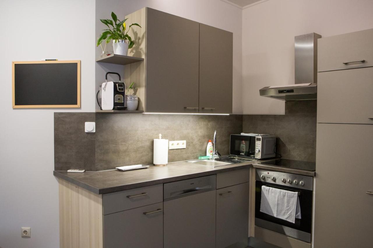 Kikelet Apartman Apartment Szombathely Luaran gambar