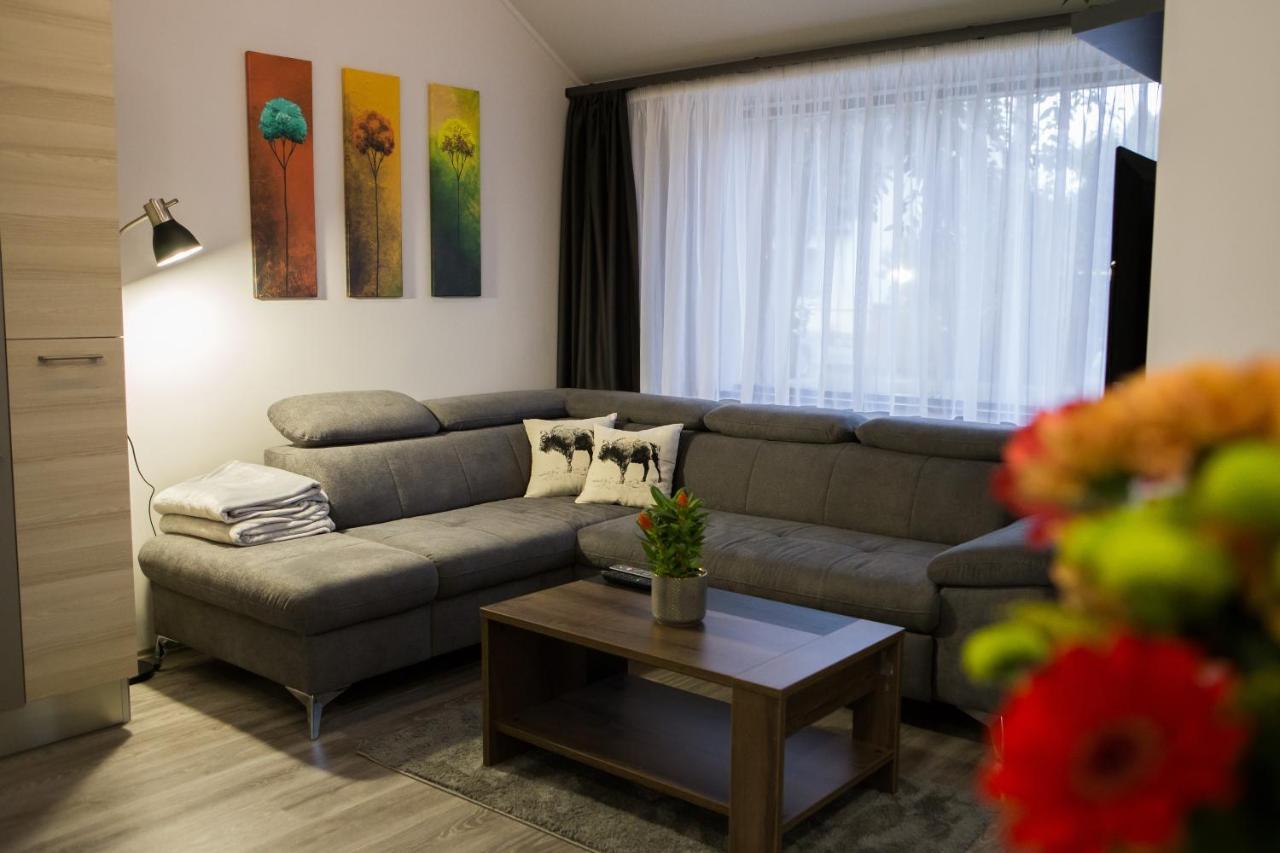 Kikelet Apartman Apartment Szombathely Luaran gambar