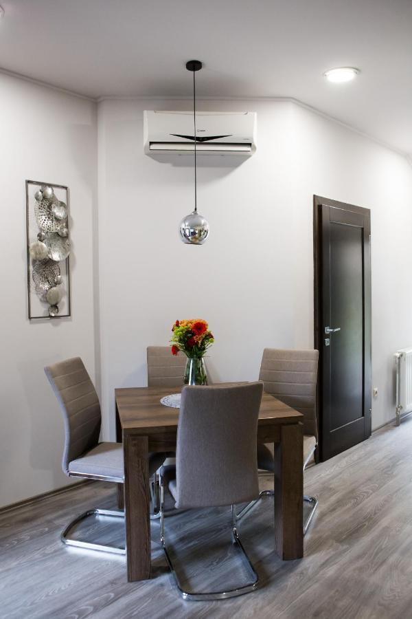 Kikelet Apartman Apartment Szombathely Luaran gambar