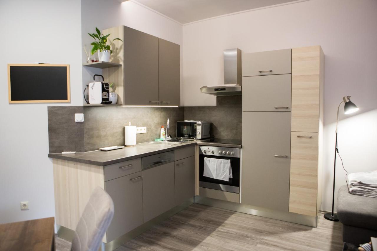 Kikelet Apartman Apartment Szombathely Luaran gambar